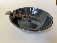 Iron Oxide Gecko Bowl