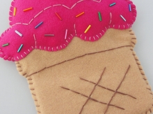 Ice Cream E-Reader Case - Kindle / Nook